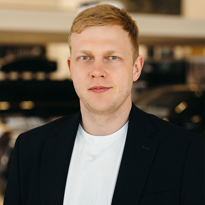 Артем Постовойтенко