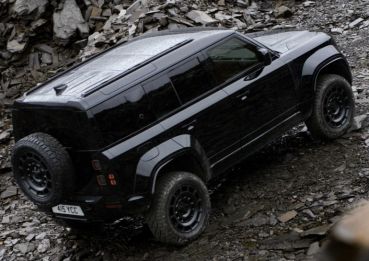 770DEF_26MY_OCTA_BLACK.jpg